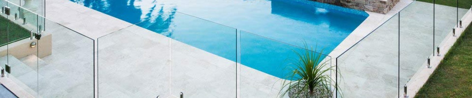 pool fence ideas